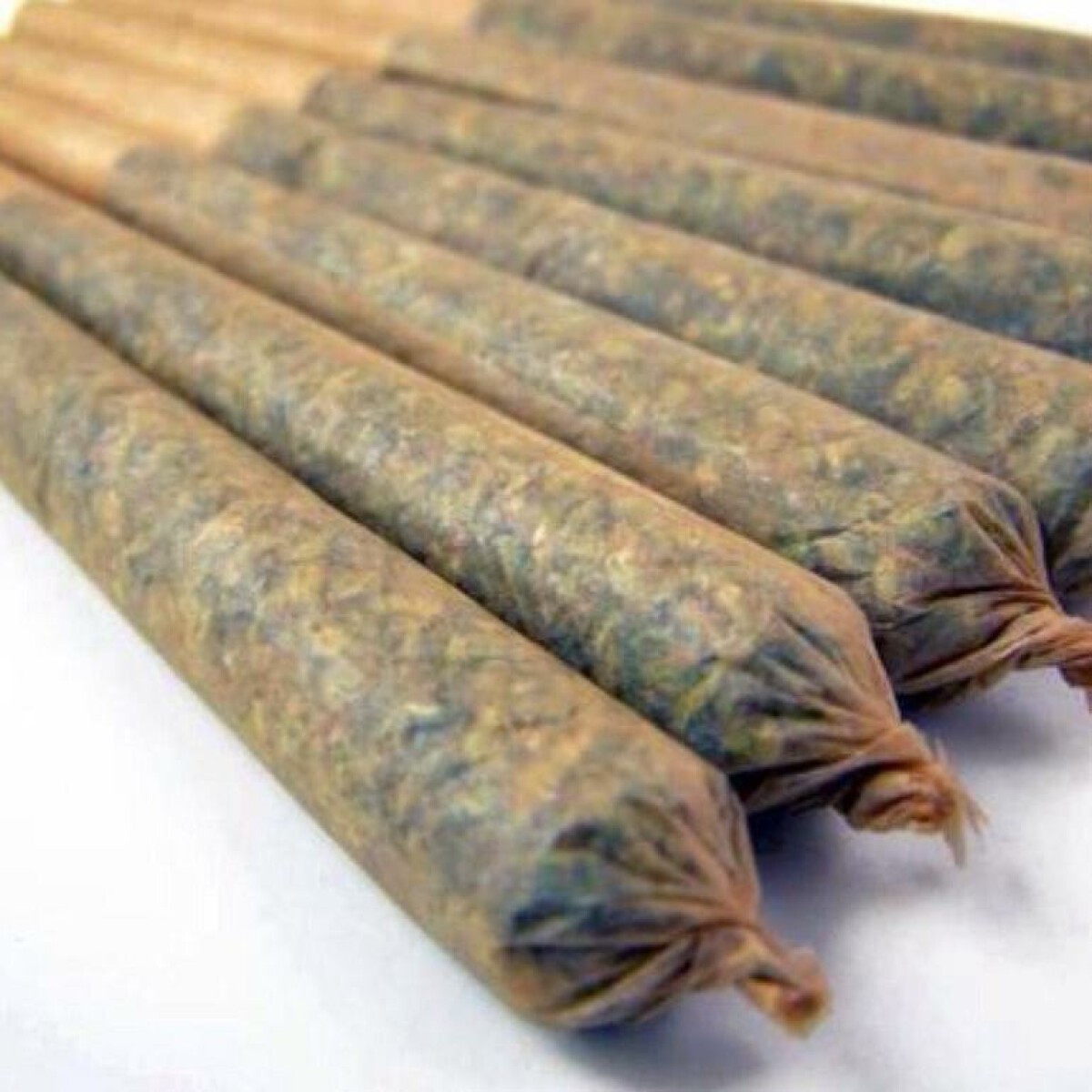 Know about the most famous pre-rolls